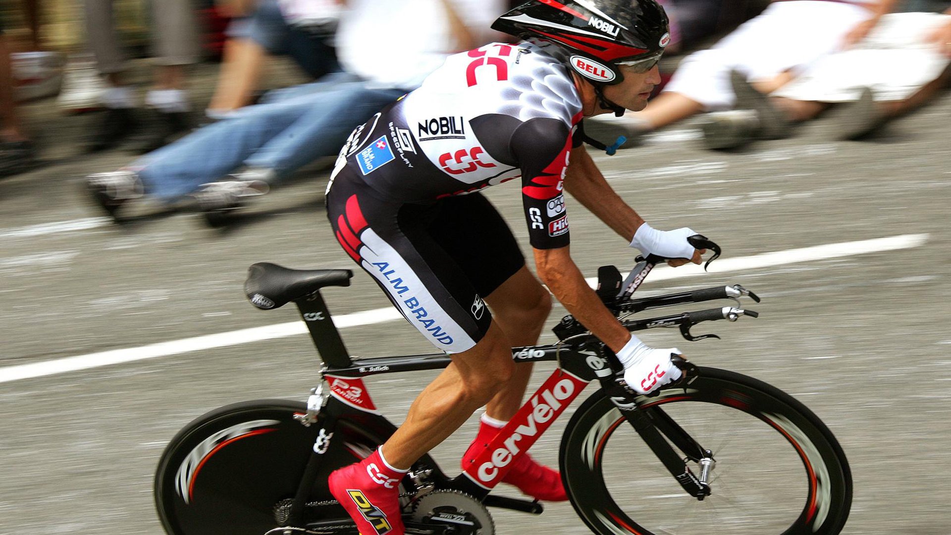 英超赛季中球员高强度跑动负荷与竞技表现的关联分析,英超球员跑动数据