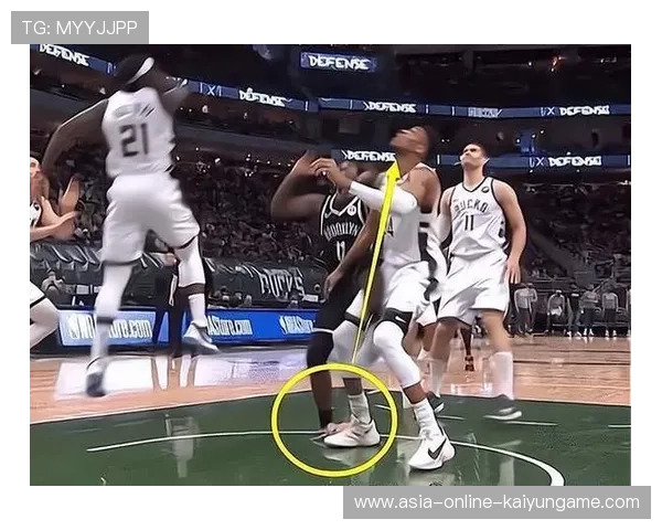 NBA雄鹿替补登场连得关键四分——板凳翻盘的那一幕