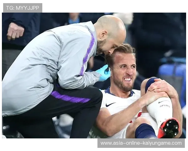 凯恩强突中路回做，热刺前场组合更显锋利